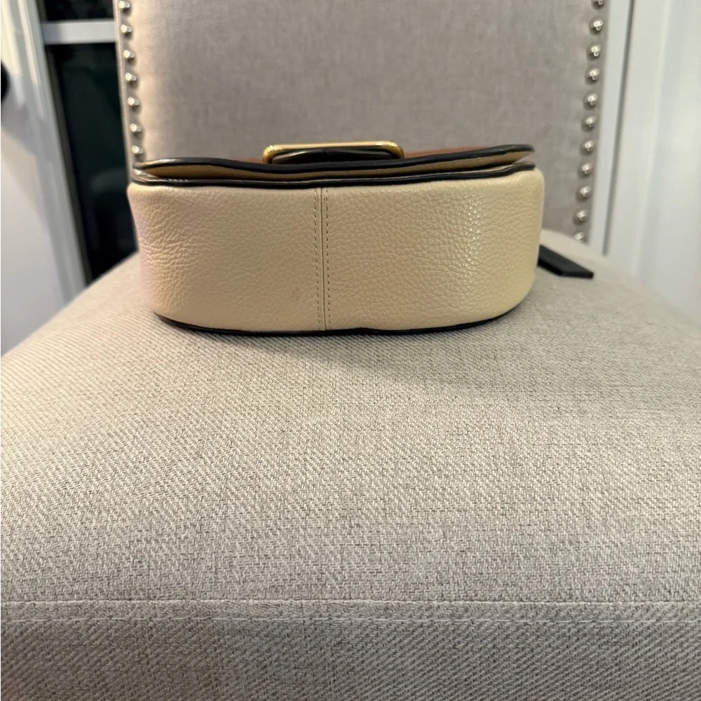 COACH Morgan Saddle Bag in Colorblock Signature Canvas with Gold-Tone Hardware - Picture 7 of 15